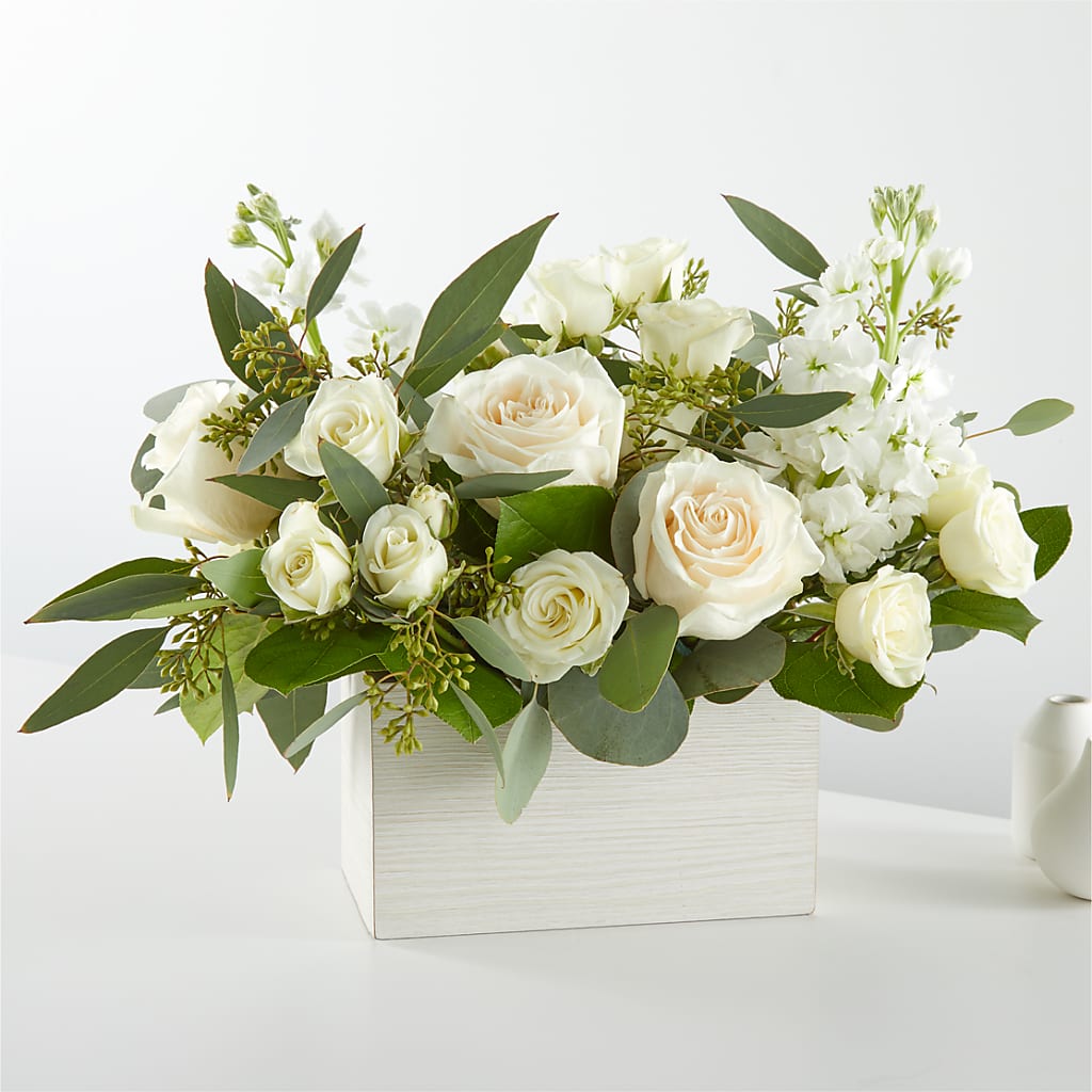 Fresh Linen Box Bouquet – RUTH'S FLOWERS AND GIFTS, Marshfield MO