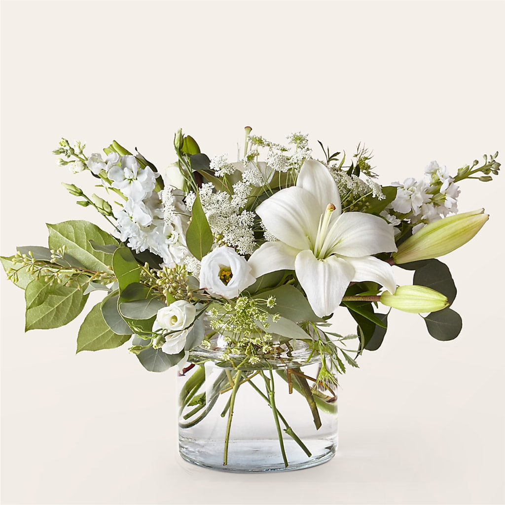 Alluring Elegance Bouquet – RUTH'S FLOWERS AND GIFTS, Marshfield MO