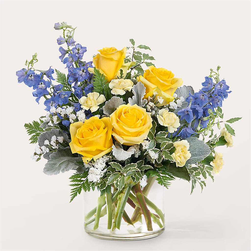 Butterfly Wings Bouquet – RUTH'S FLOWERS AND GIFTS, Marshfield MO