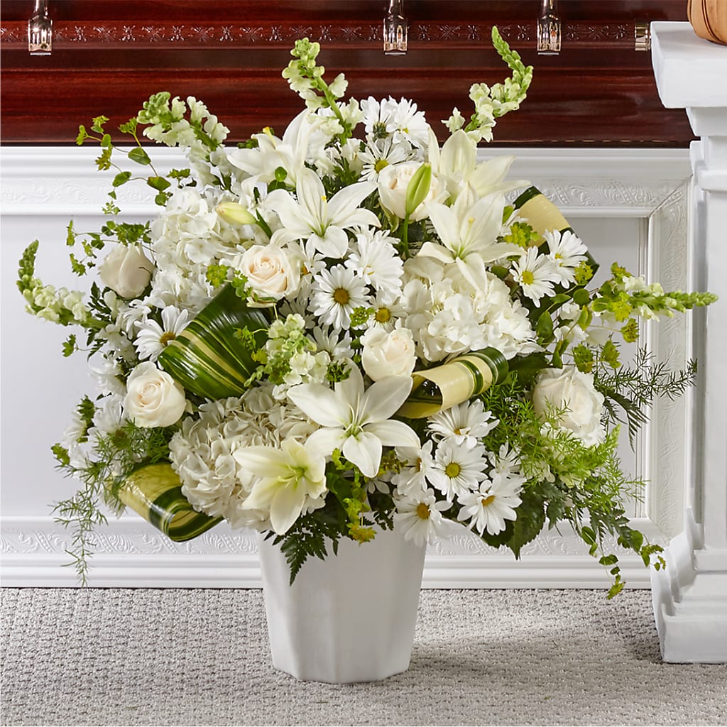 Thoughts of Tranquility Floor Basket – RUTH'S FLOWERS AND GIFTS, Marshfield MO