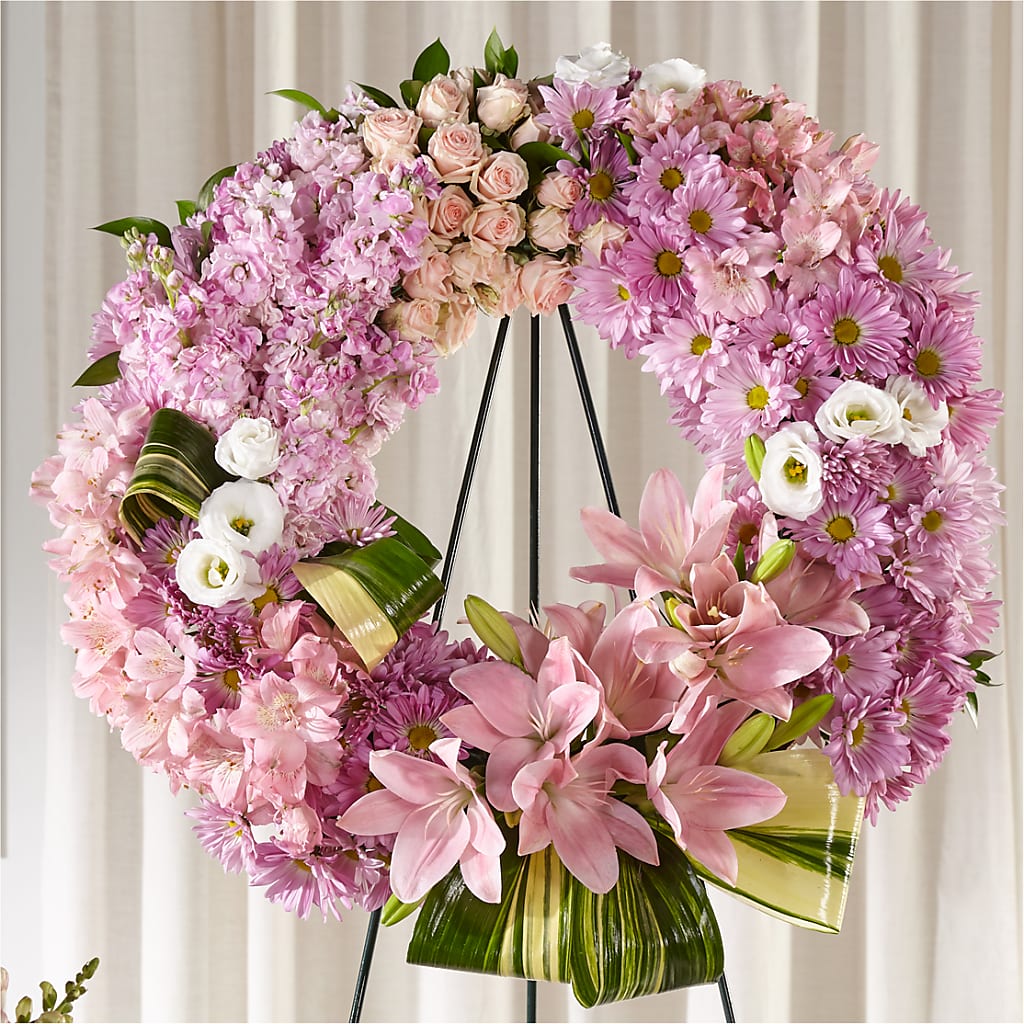 Gift of Warmth Wreath – RUTH'S FLOWERS AND GIFTS, Marshfield MO