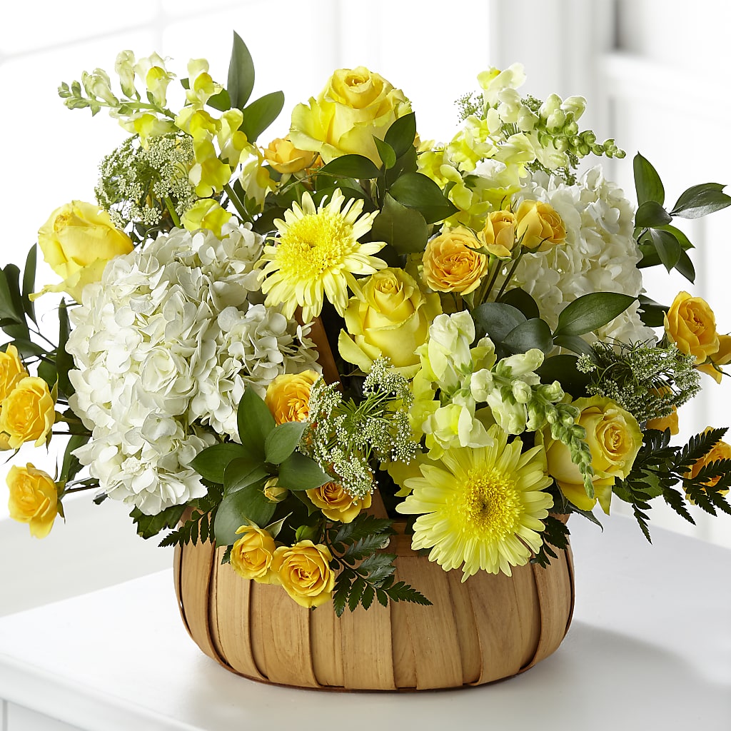 Rustic Remembrance Basket – RUTH'S FLOWERS AND GIFTS, Marshfield MO