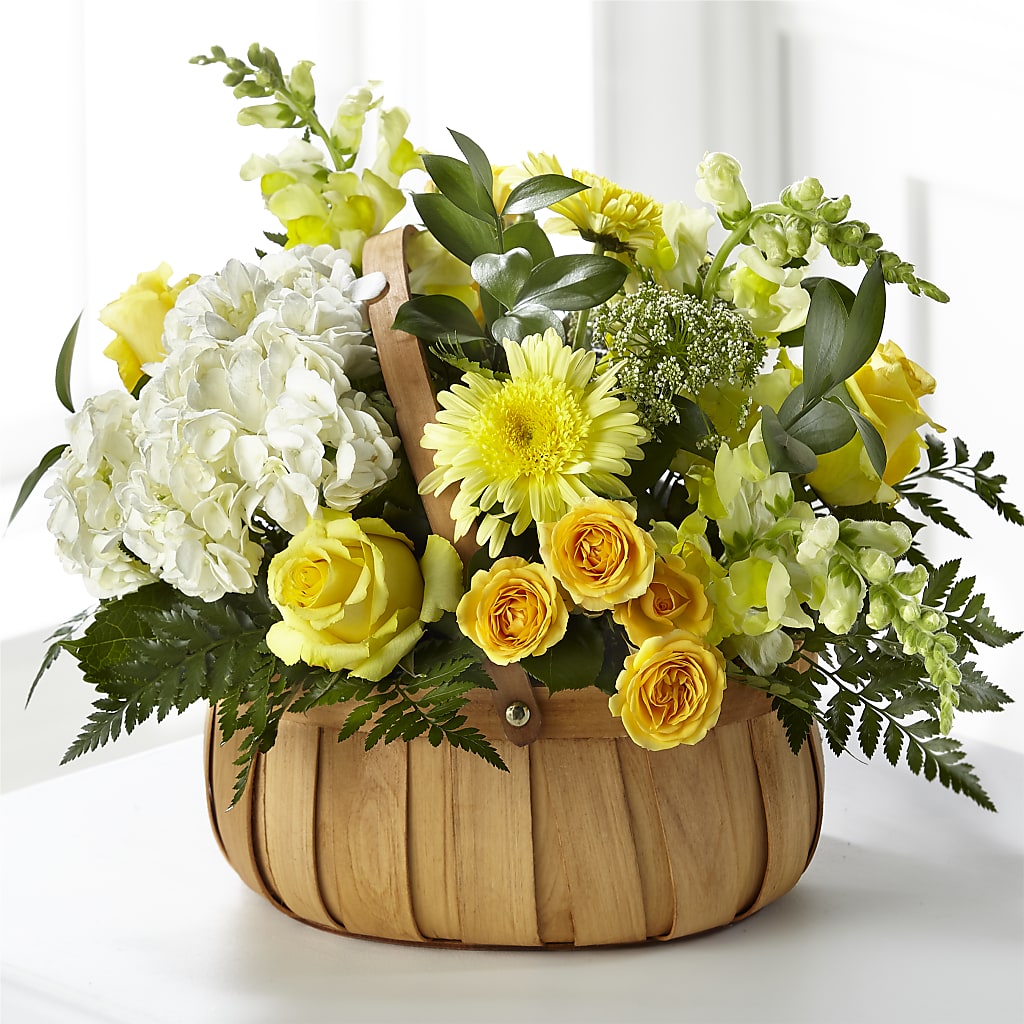 Rustic Remembrance Basket – RUTH'S FLOWERS AND GIFTS, Marshfield MO