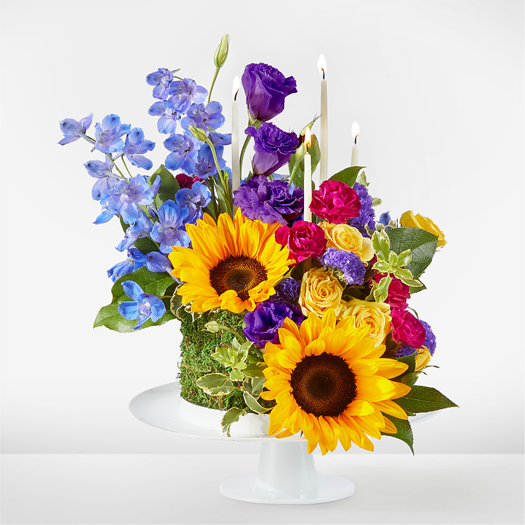 Star of the Day Floral Cake – RUTH'S FLOWERS AND GIFTS, Marshfield MO