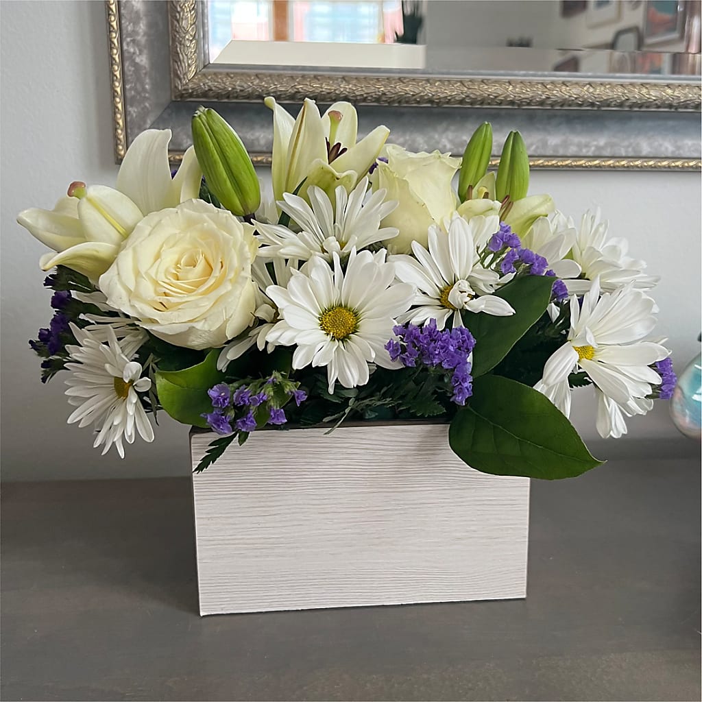 Beyond Blue Box Bouquet – RUTH'S FLOWERS AND GIFTS, Marshfield MO