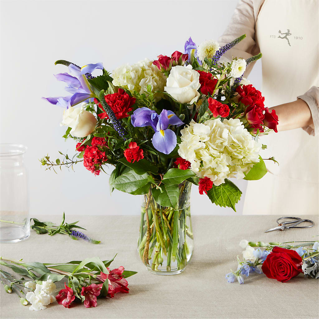 Star Spangled - A Florist Original – RUTH'S FLOWERS AND GIFTS, Marshfield MO