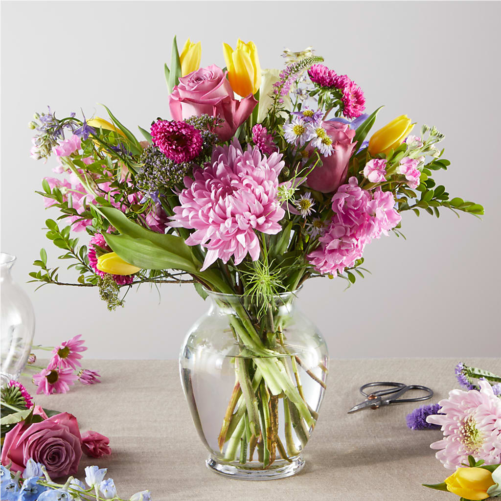 Pastel Tradition - A Florist Original – RUTH'S FLOWERS AND GIFTS, Marshfield MO