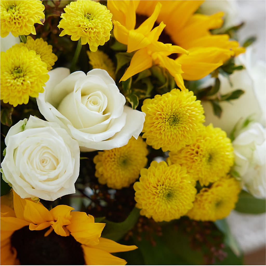 Luminous Morning Bouquet – RUTH'S FLOWERS AND GIFTS, Marshfield MO