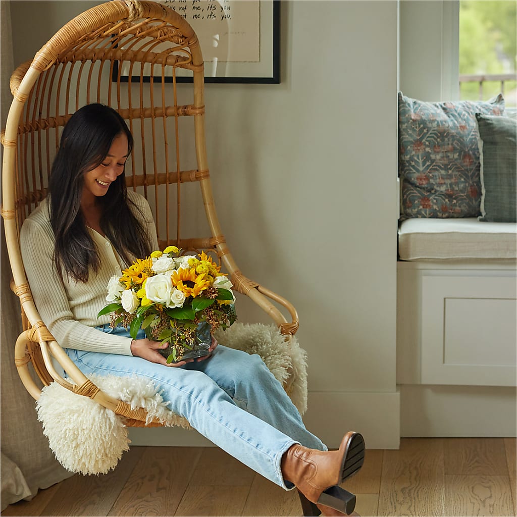 Luminous Morning Bouquet – RUTH'S FLOWERS AND GIFTS, Marshfield MO