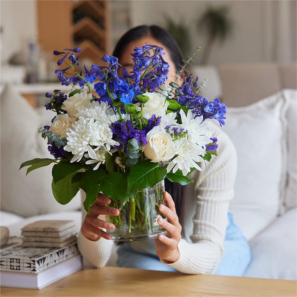 Cerulean Waves Bouquet – RUTH'S FLOWERS AND GIFTS, Marshfield MO