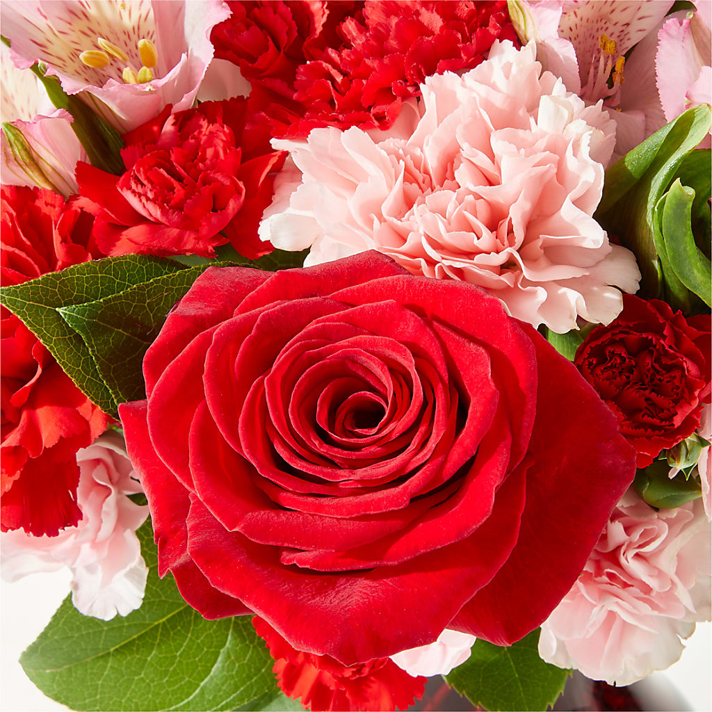 Candy Kisses Bouquet – RUTH'S FLOWERS AND GIFTS, Marshfield MO